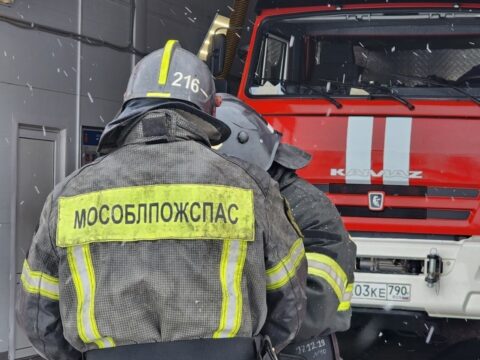 Огнеборцам и спасателям Химок вручили награды ко Дню пожарной охраны Новости Химок 
